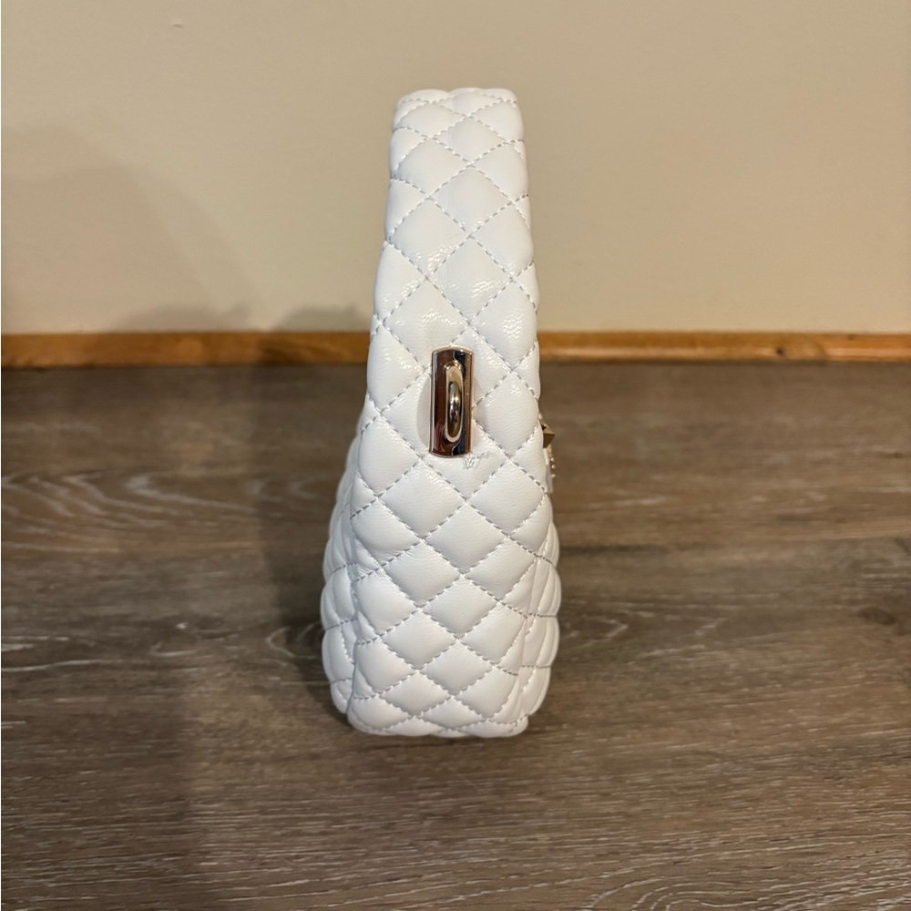 Guess Quilted White Mini Bag RARE - Picture 4 of 12